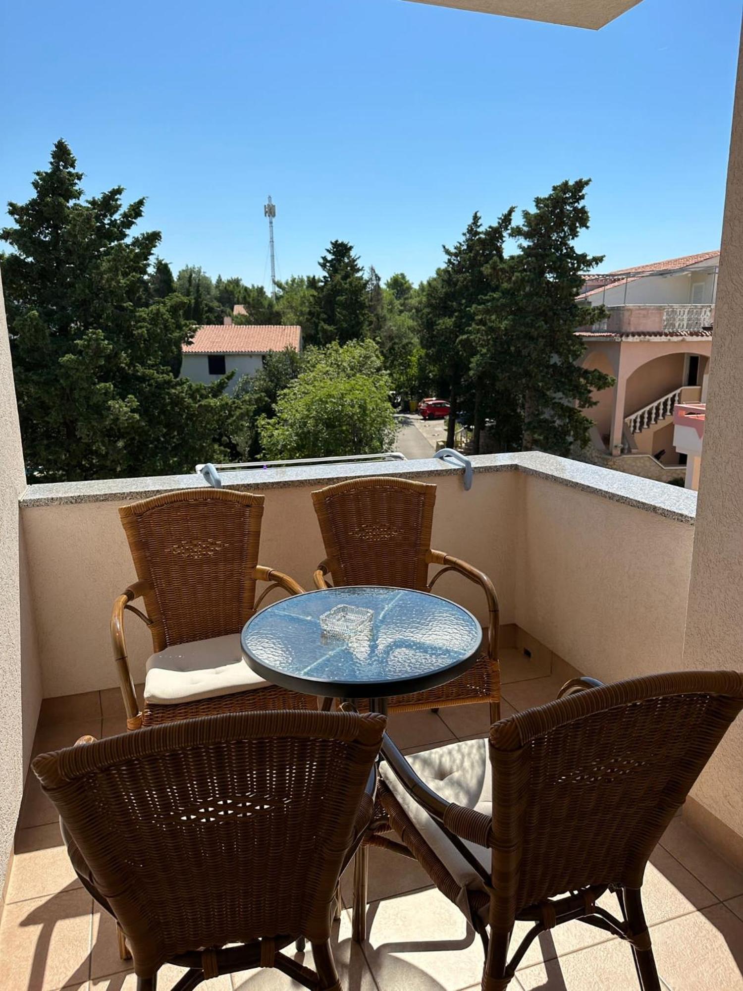 Apartmani Samec Novalja Εξωτερικό φωτογραφία