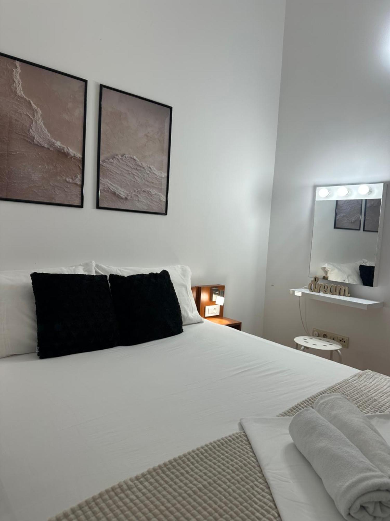 Apartmani Samec Novalja Εξωτερικό φωτογραφία