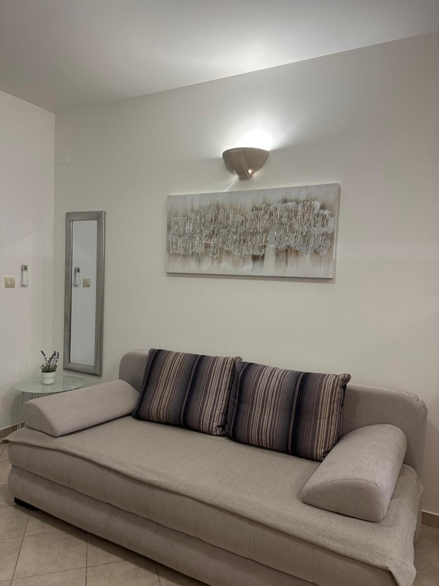 Apartmani Samec Novalja Εξωτερικό φωτογραφία