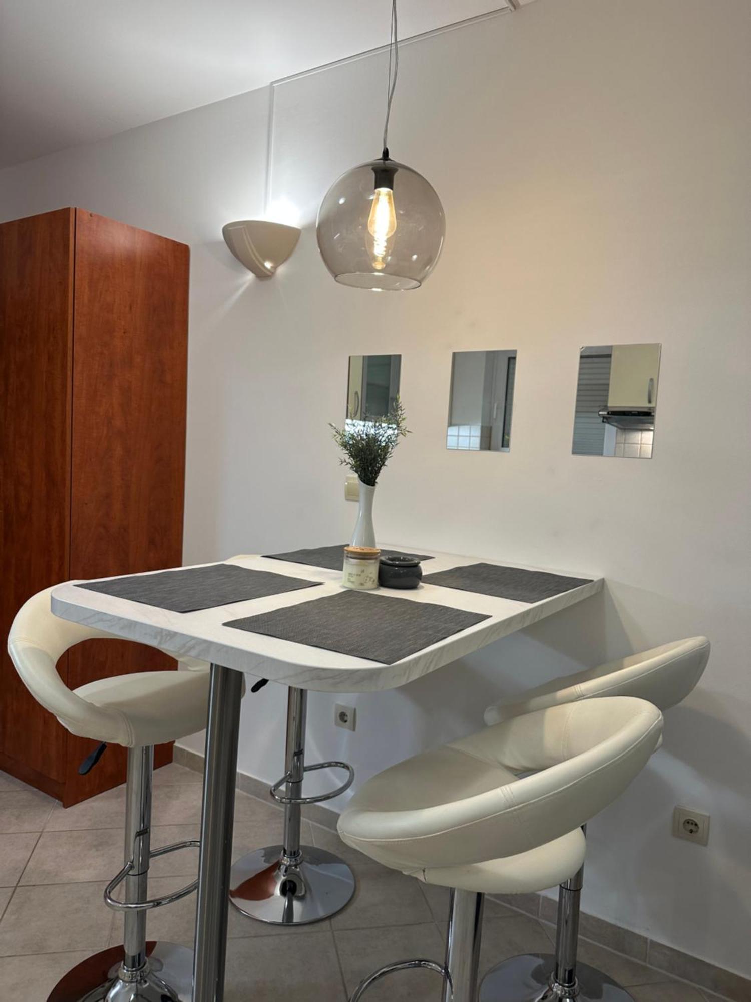 Apartmani Samec Novalja Εξωτερικό φωτογραφία